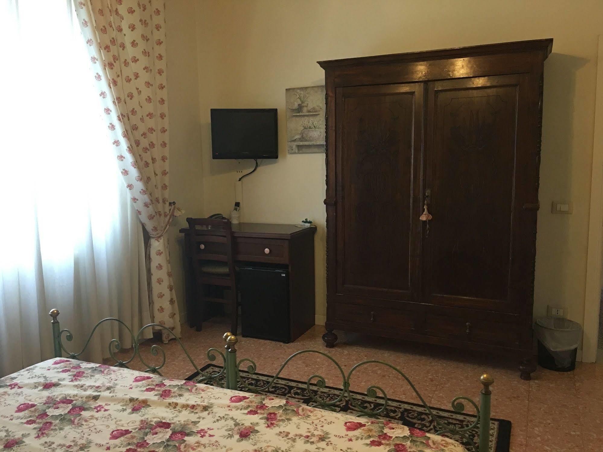 Affittacamere La Casa Di Ugo Ciglione Zewnętrze zdjęcie
